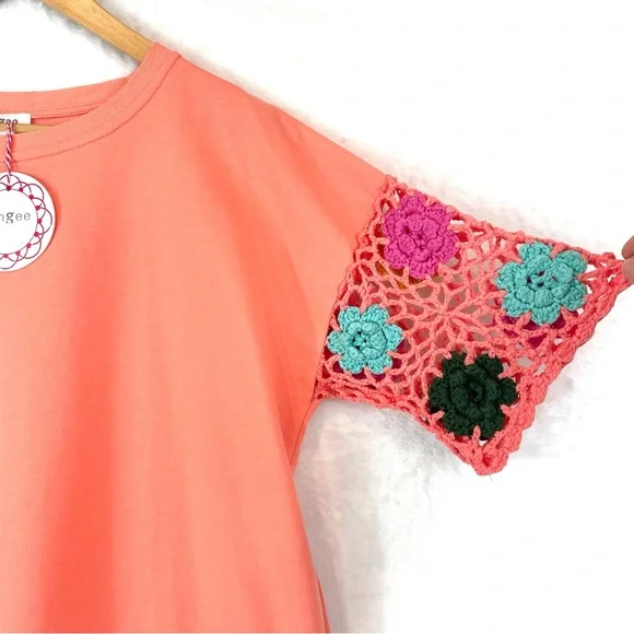 Umgee Floral Crochet Sleeve French Terry Shift Dress Coral Size Small - Picture 4 of 10